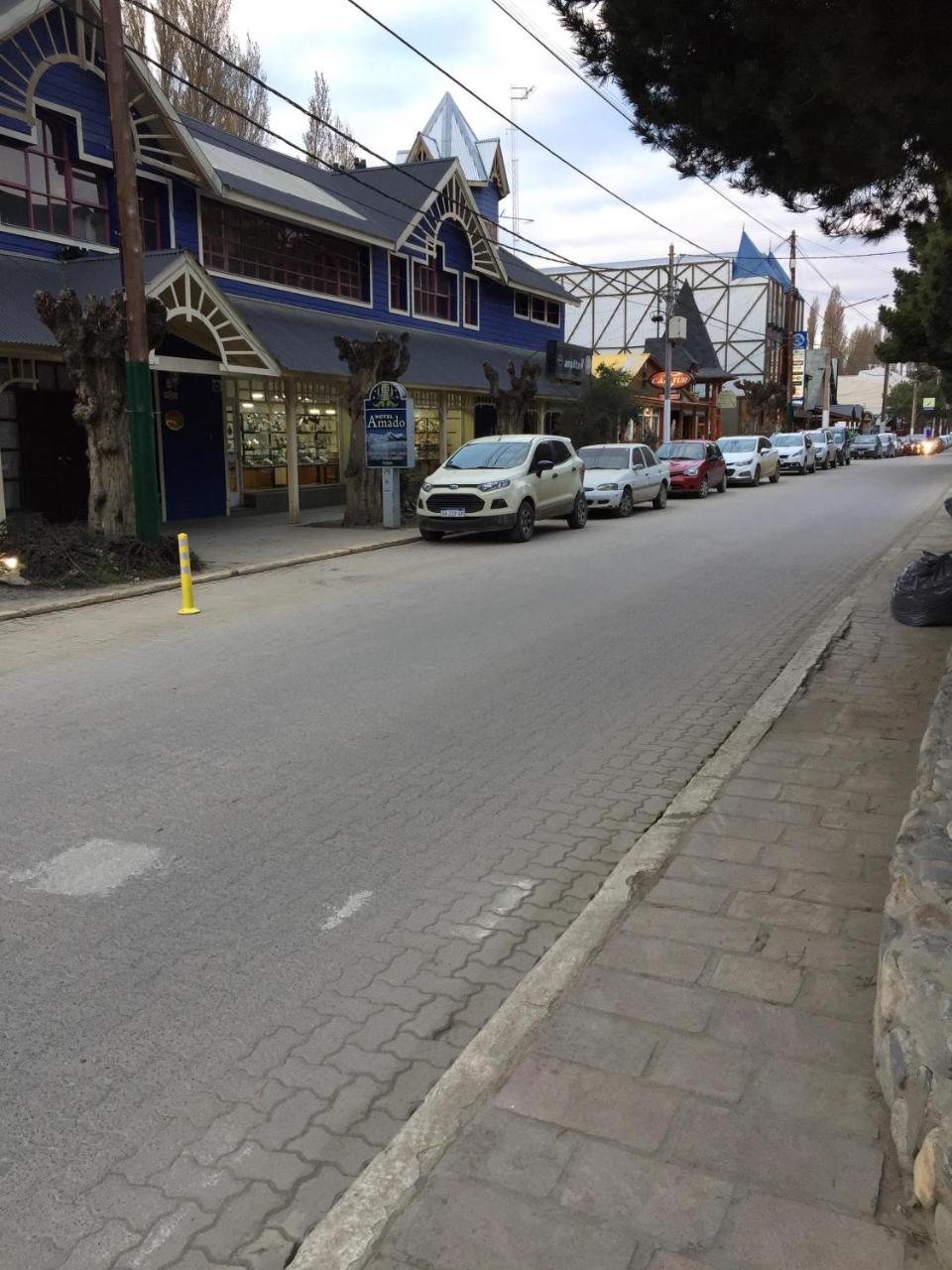 Hotel Amado El Calafate Exterior foto